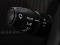 Peugeot 2008 - Vorschau Bild 16