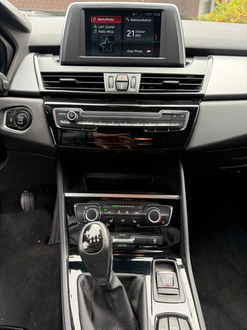 BMW Active Tourer 218i