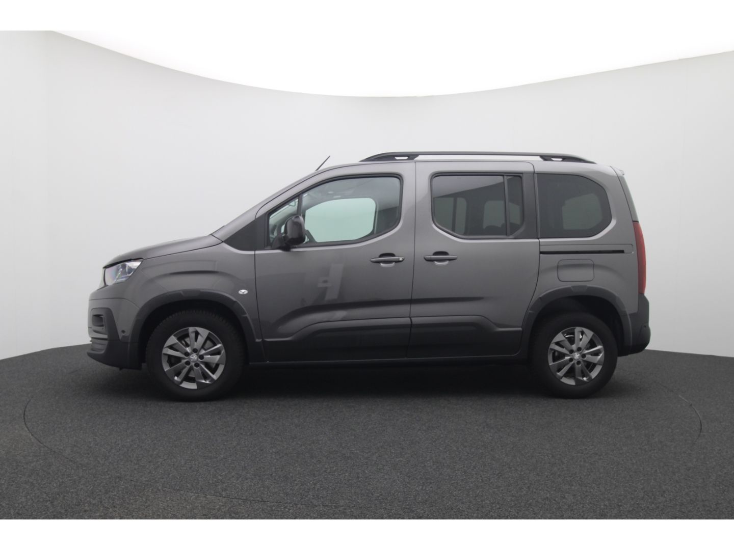 Fahrzeugabbildung Peugeot Rifter 1.2 Pure Tech Allure Pack L1 AUTOMATIK