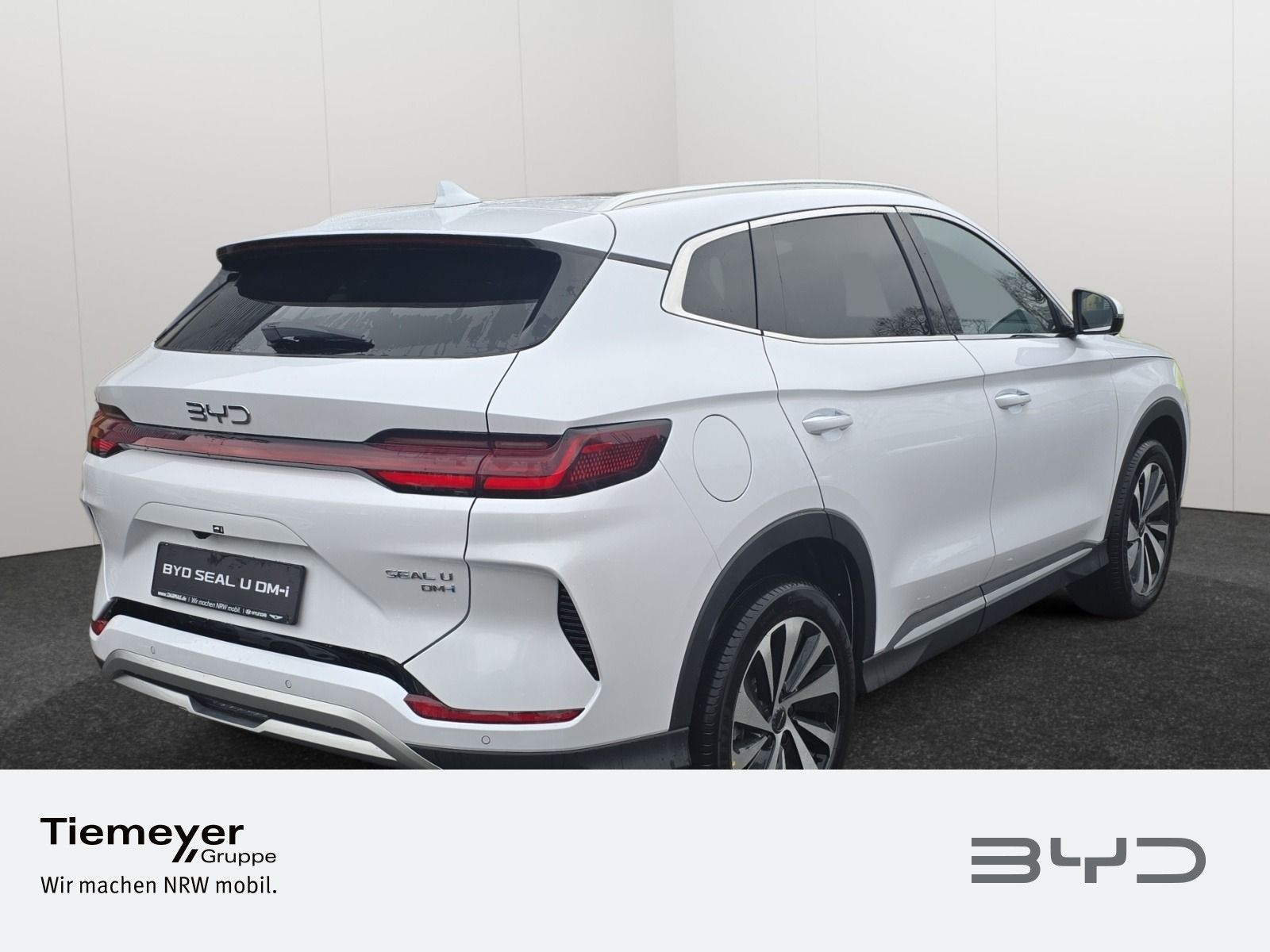 BYD SEAL U