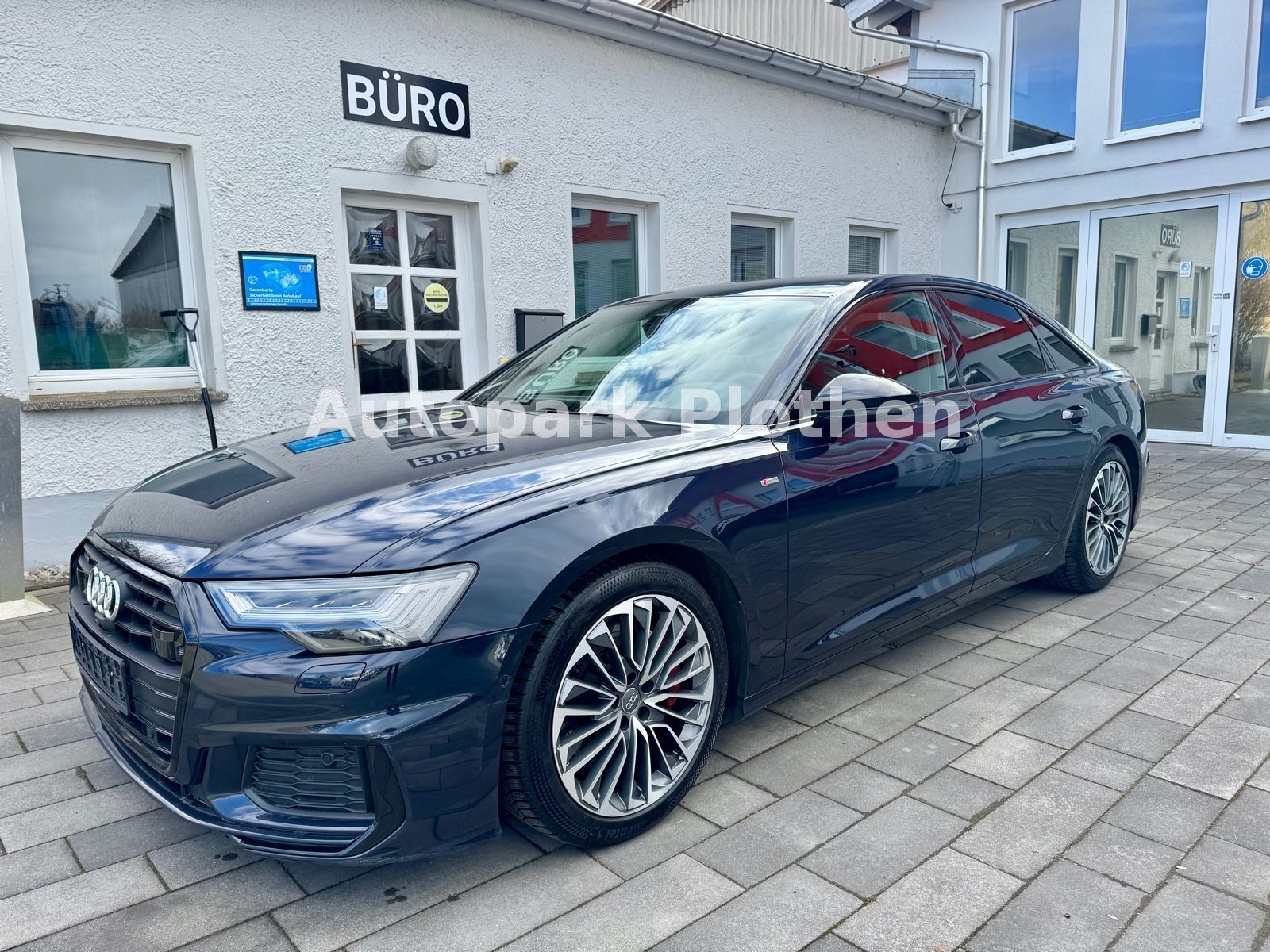 Audi A6 - 1