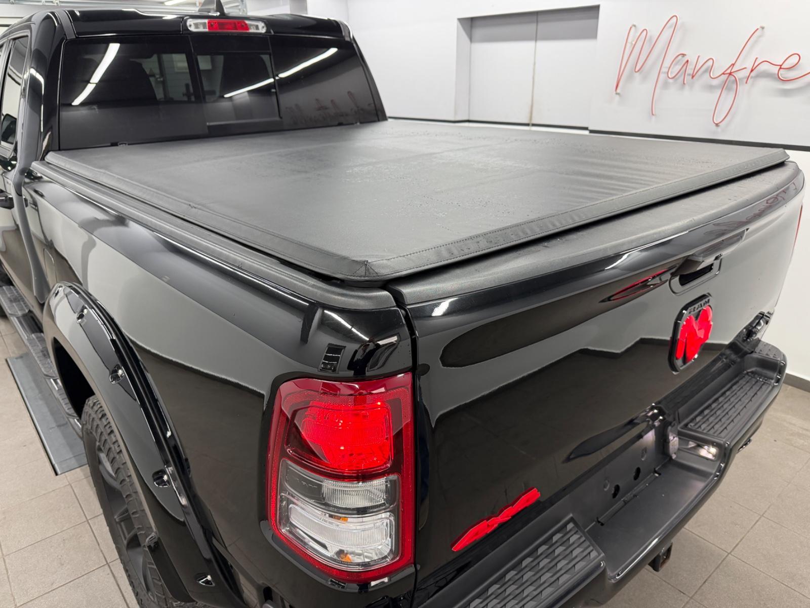 Dodge Ram 1500 5.7 V8 4X4 BigH QuadC*Lv2*Night Edition, миниатюра 5