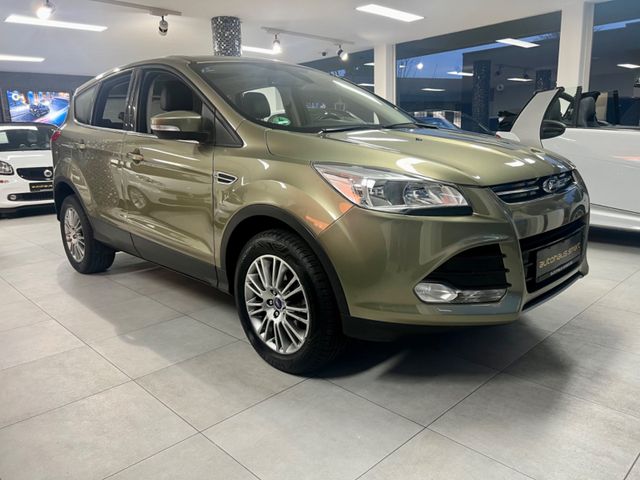 Ford Kuga Titanium**Automatik**Nur 32.000km**PDC**