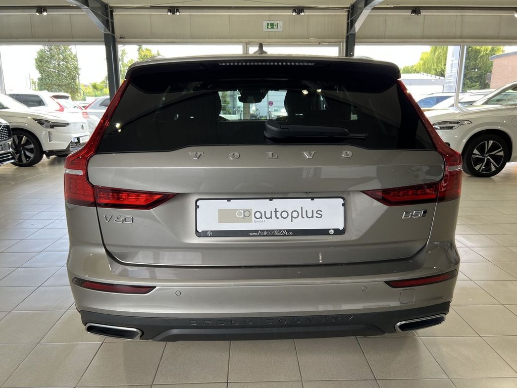 Volvo V60 Cross Country V60 CC B5 Pro AWD ACC BLIS Kamera Leder WinterPk