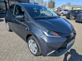 Toyota Aygo x-play Kamera, Bluetooth, Klima - Toyota Aygo (X) Blue