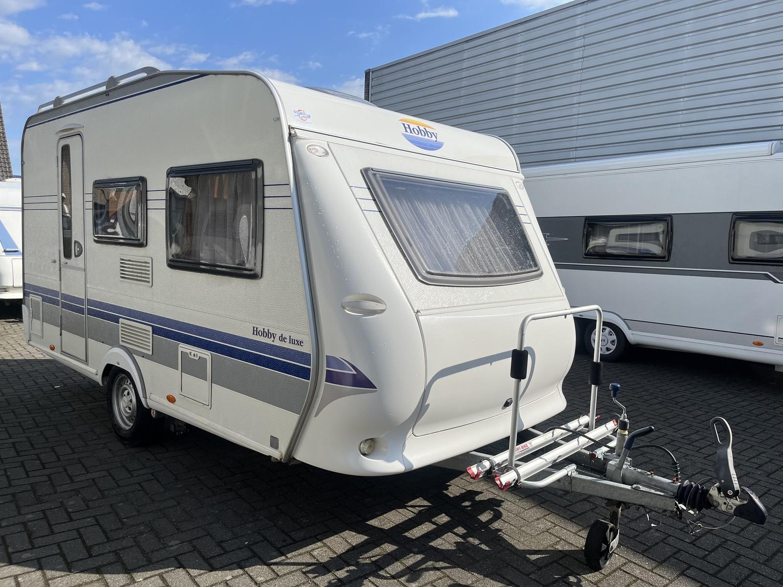 Hobby 400 SF de Luxe met mover