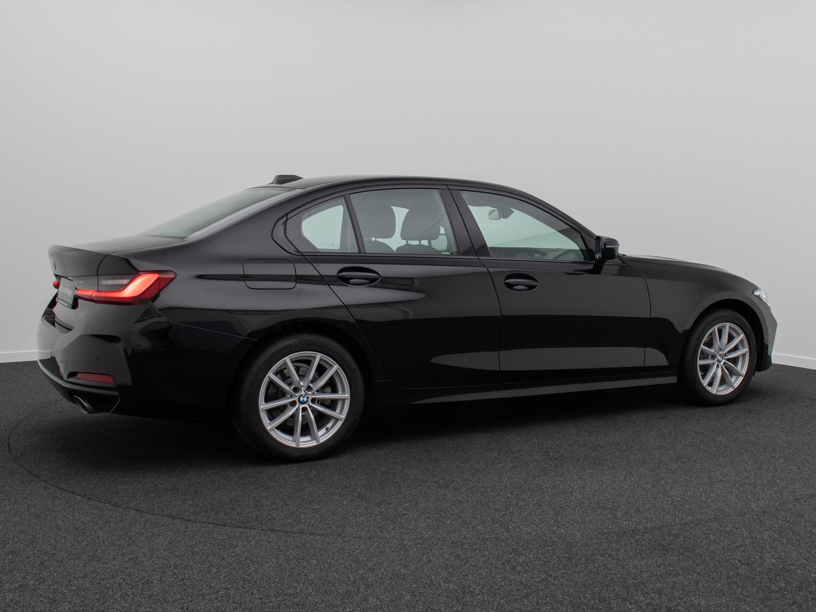 BMW 318 i GeschwindigReg DAB PDC Widscreen Cockpit+, миниатюра 6