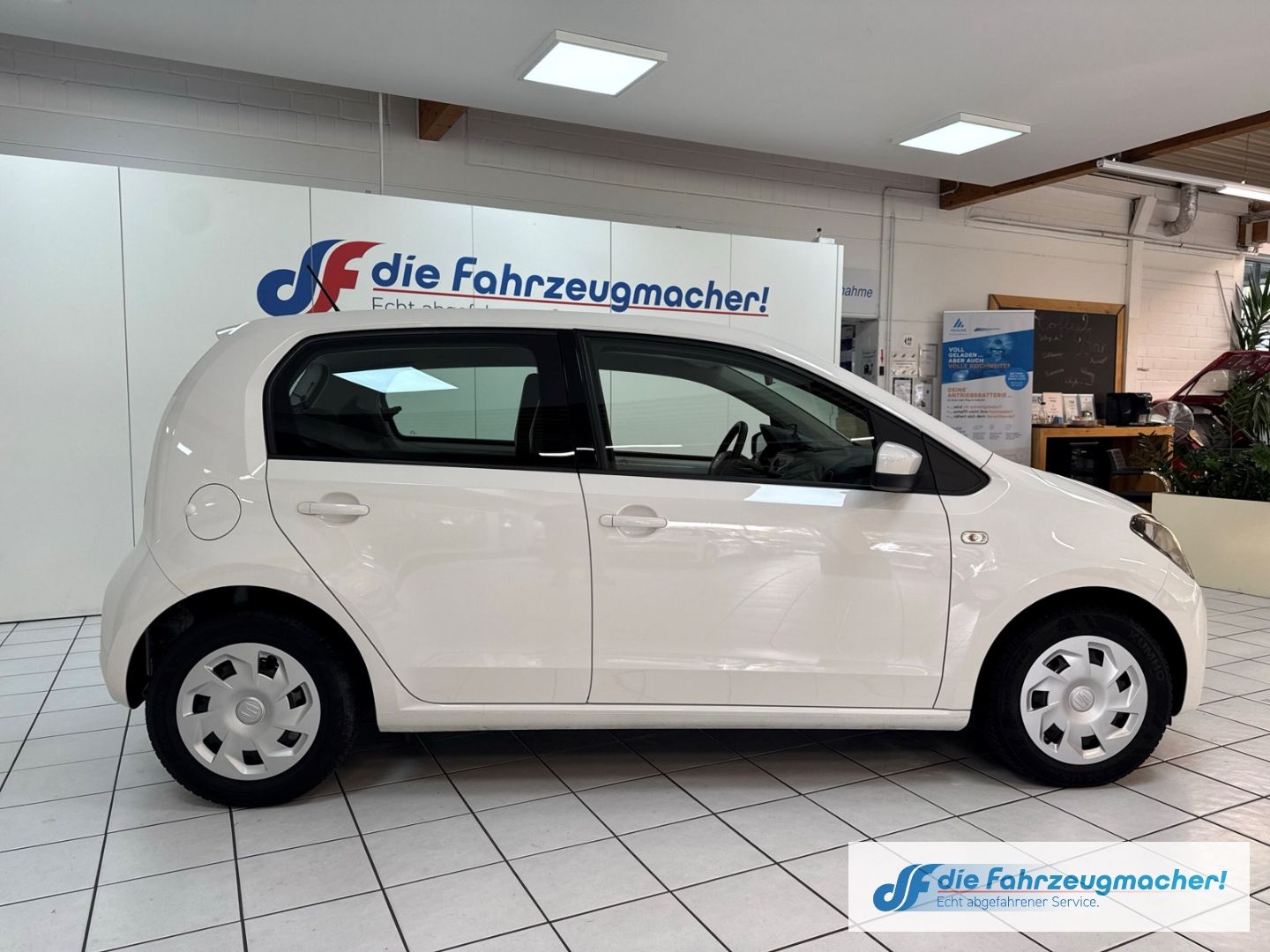 Fahrzeugabbildung SEAT Mii Style 1.0 EU6d-T SHZ Berganfahrass. Winterpa