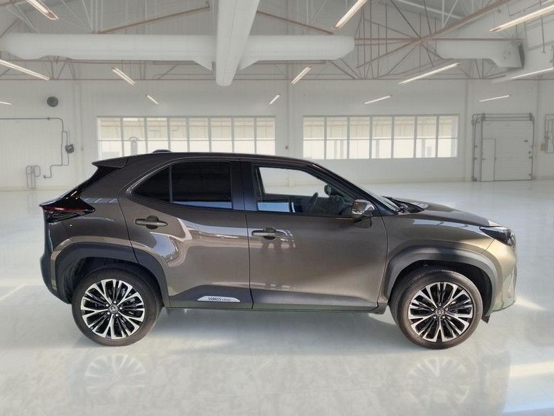Other TOYOTA YARIS CROSS 1.5H 92 CV E-CVT LOUNGE SUV imagem 3