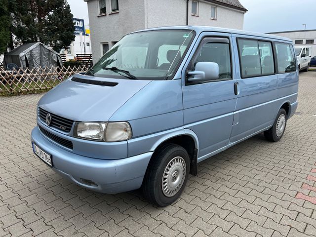 Volkswagen T4 Caravelle 2,5-l-Diesel TDI