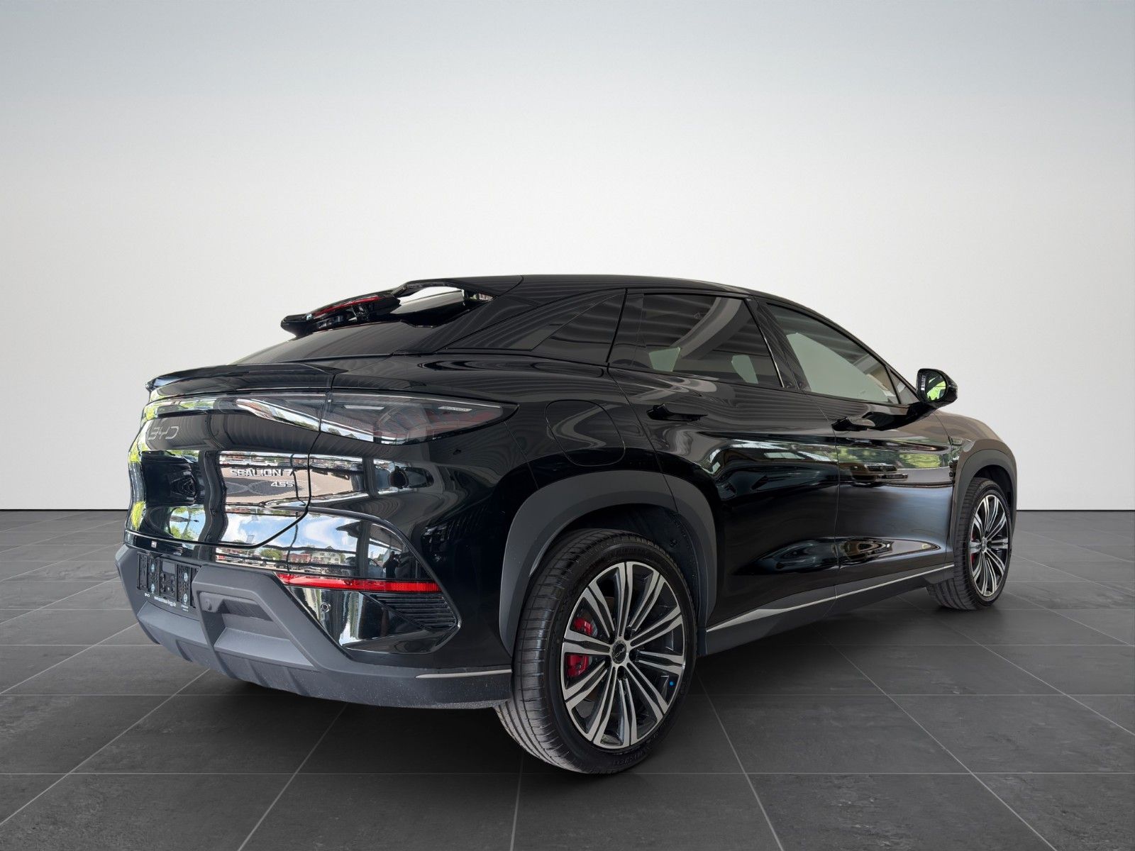 BYD SEALION 7 Design AWD /360°/HUD/SHZ/PANO-DA/ imagem 3