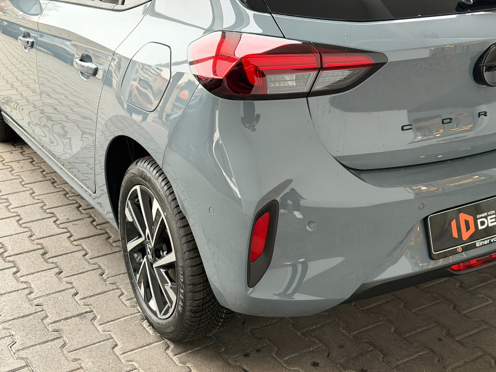 Fahrzeugabbildung Opel Corsa F GS 100PS Automatik/Navi/Kamera!