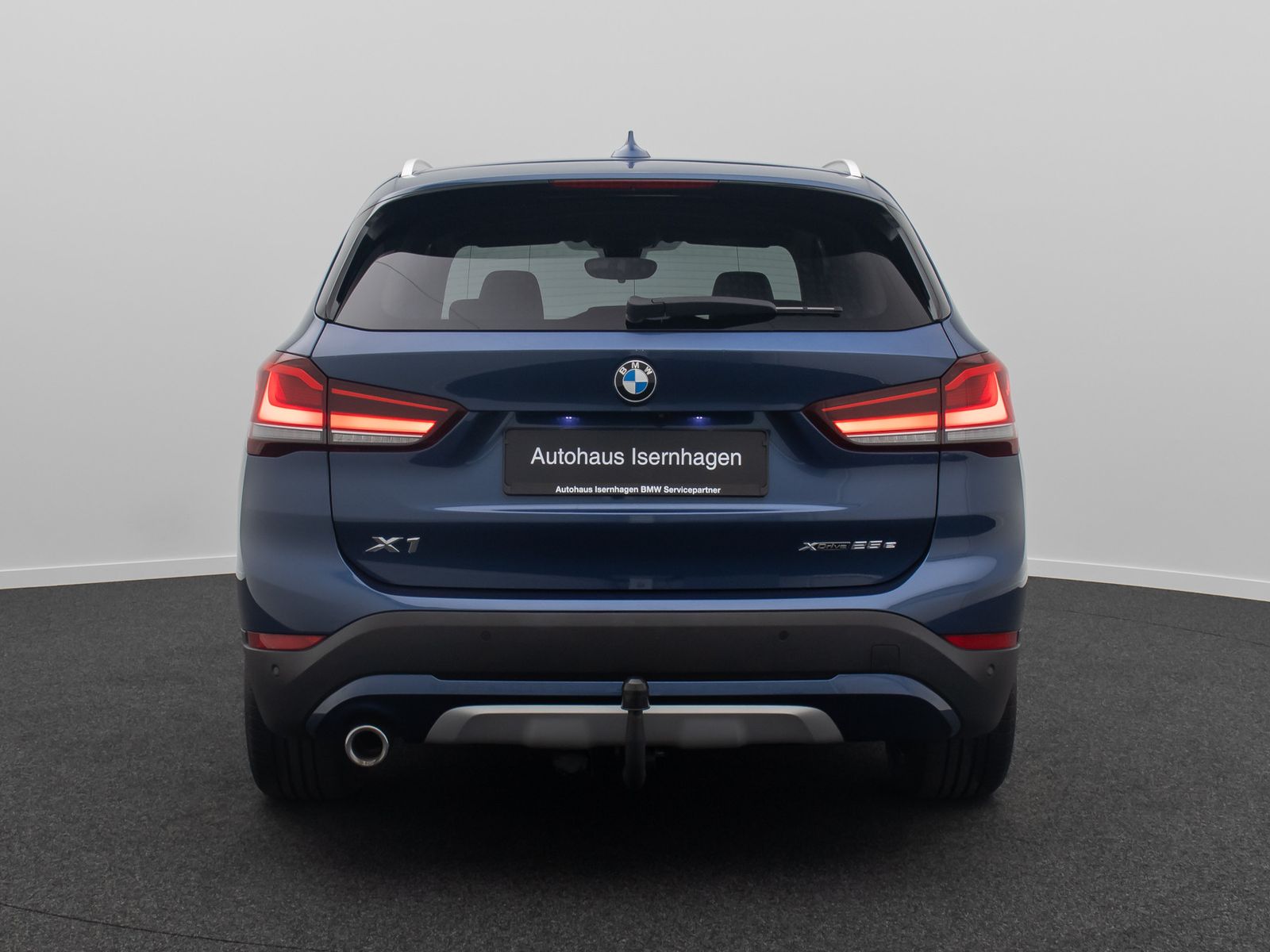 Fahrzeugabbildung BMW X1 xD25e xLine Panorama H/K Kamera DAB HUD Voll