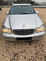 Mercedes-Benz C 200 KOMPRESSOR AVANTGARDE Avantgarde - Mercedes-Benz C 200: Kompressor Avantgarde