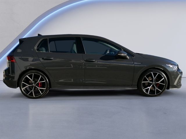 Golf VIII GTD DSG STHZ+PANO+KAMERA