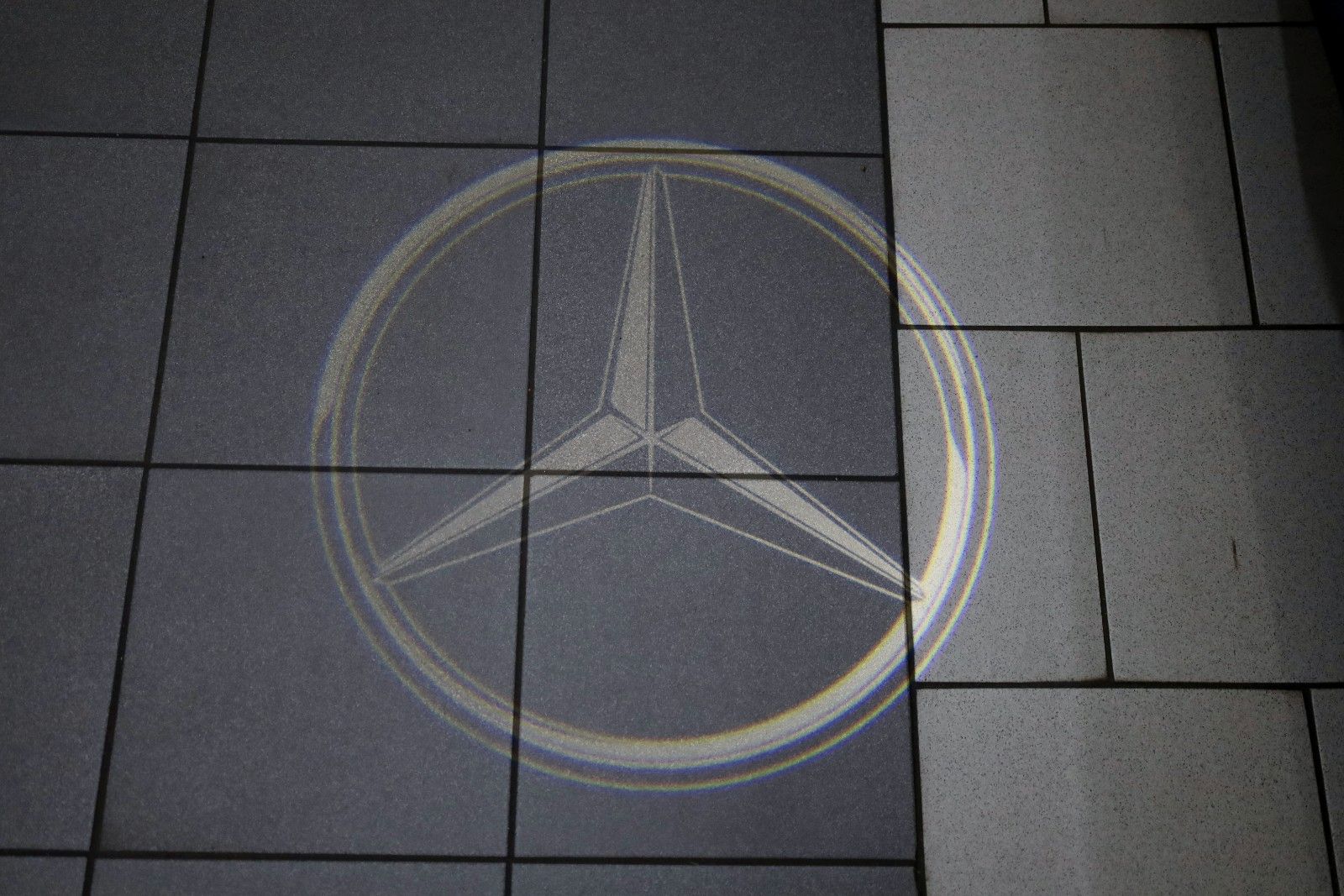 Fahrzeugabbildung Mercedes-Benz GLC 300 e 4M, AMG line, SH,Navi,Kamera,ACC, +WR