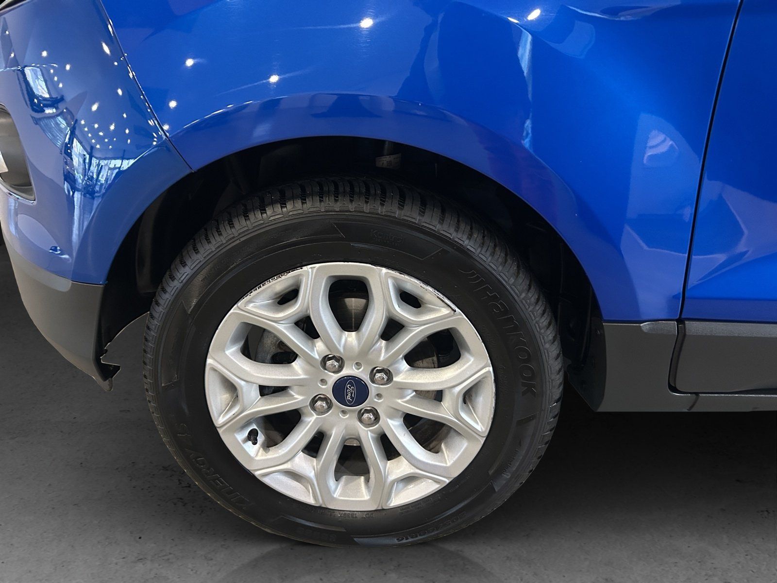 Fahrzeugabbildung Ford EcoSport 1.0 EcoBoost Titanium