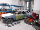 Mercedes-Benz Mercedes w123 250 Pullmann stretchlimo  La... - Mercedes-Benz: Pullmann