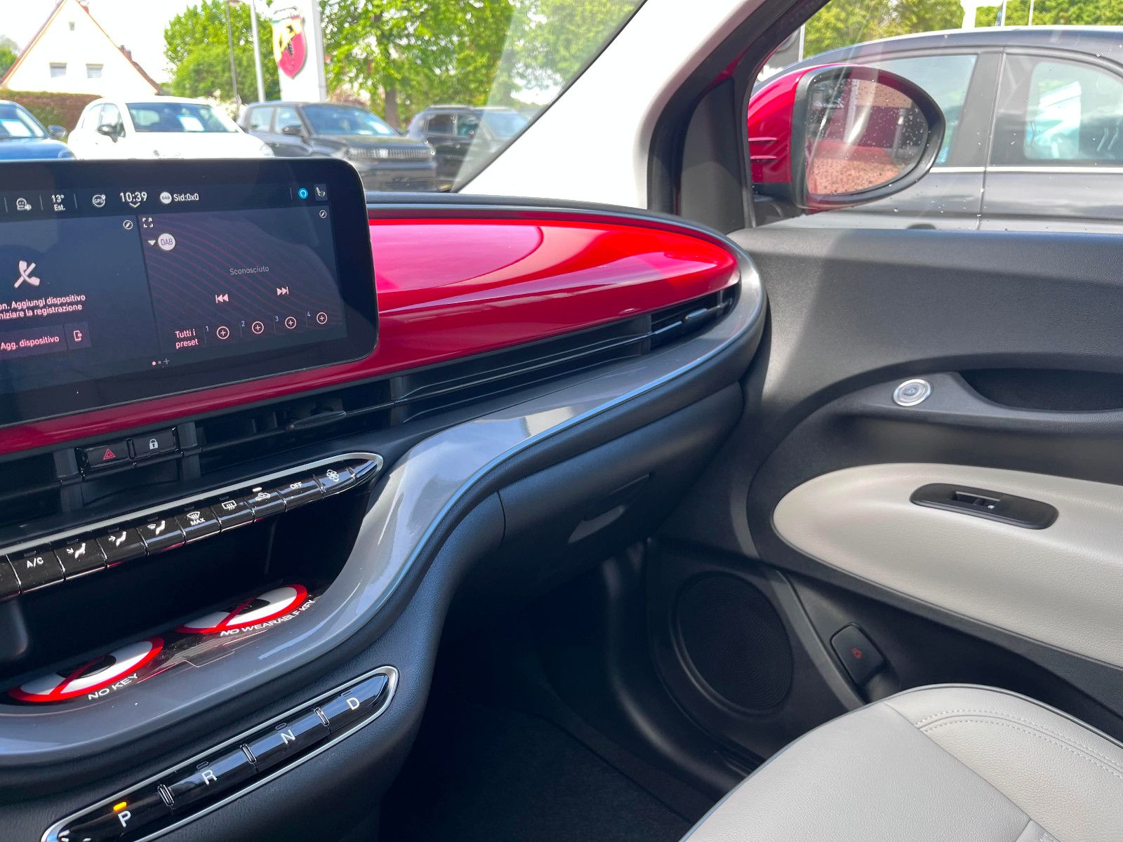 Fahrzeugabbildung Fiat 500e 500 e La Prima