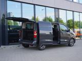 Fiat Ulysse Icon M 2.2 180 AT 8-Sitzer/ 10-Zoll Navi - : Sitzer 8