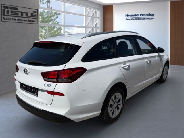 Fahrzeugabbildung Hyundai i30 cw Select 1.0 T-GDI +KLIMA+DAB+TEMPOMAT+PDC+