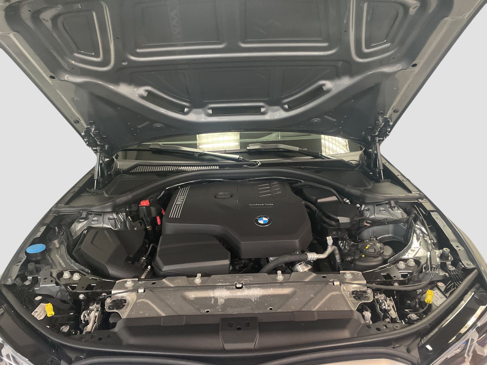 BMW 320 - Bild 15