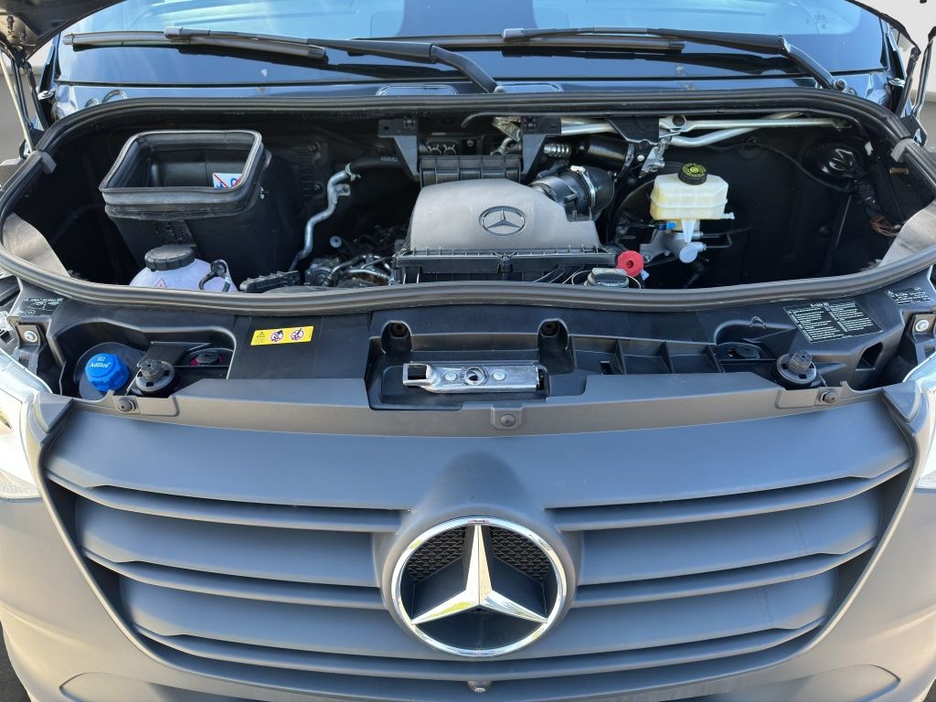 Fahrzeugabbildung Mercedes-Benz Sprinter 415 CDI Kasten PRO Hochdach Lang AHK