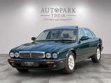 Jaguar XJ8 4.0 V8 Sovereign SHZ|TEMPOMAT|SCHIEBEDACH