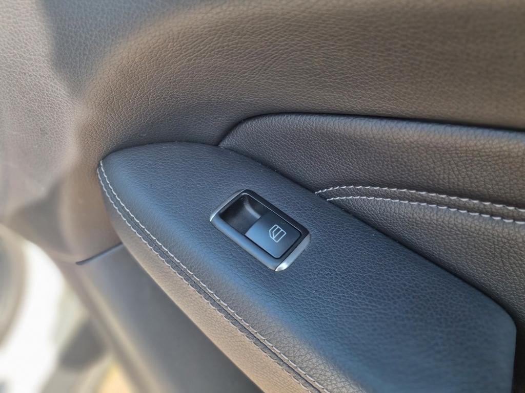 Mercedes-Benz ML 250