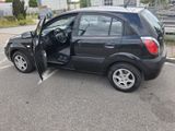 Kia Rio 2005 - Kia Rio aus 2005