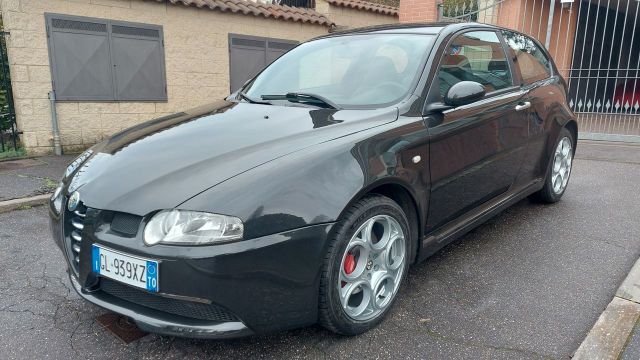 Alfa Romeo ALFA ROMEO 147 GTA 3.2i V6 24V