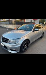 Mercedes-Benz C180 W204 Avantgarde | 1.6 B... - Mercedes-Benz C 180 mit Benzin-Antrieb: Limousine, Automatik, 1.6