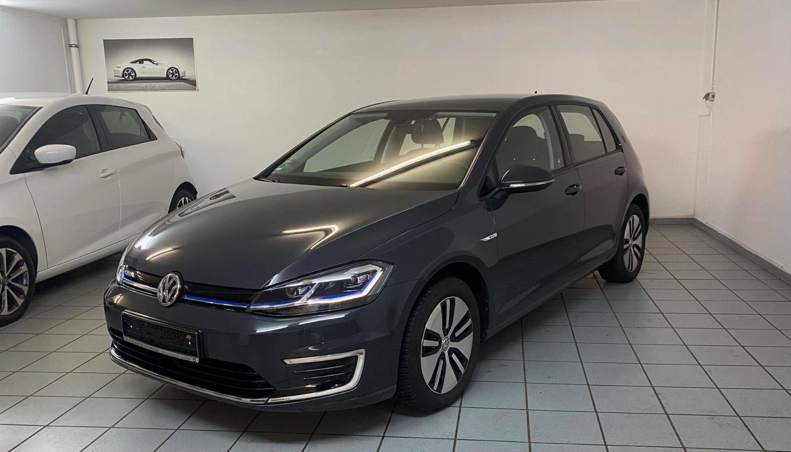 Volkswagen Golf VII Lim. e-Golf  CCS Schnelllader