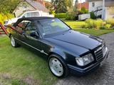 Mercedes-Benz 320 E Cabrio- smaragdschwarzmet.- Sportline- - Mercedes-Benz 320: 320e