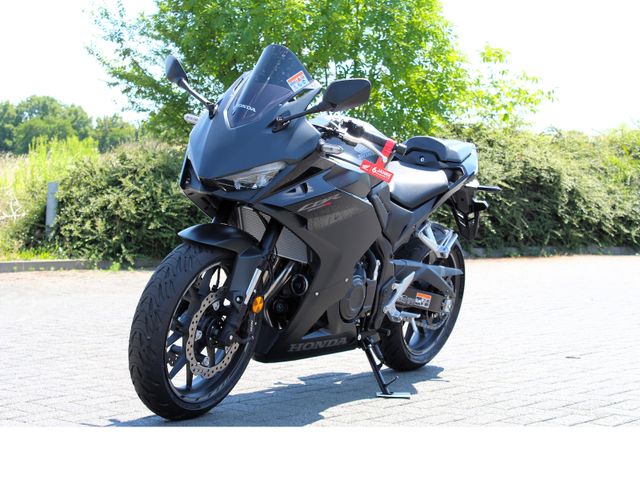 Honda CBR500R e-Clutch