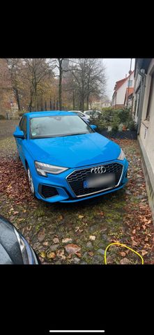 Audi A3 TsfiE Sportback S line Hybrid