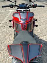 Ducati Streetfighter V4S Desmo Service neu, Extras - Angebote