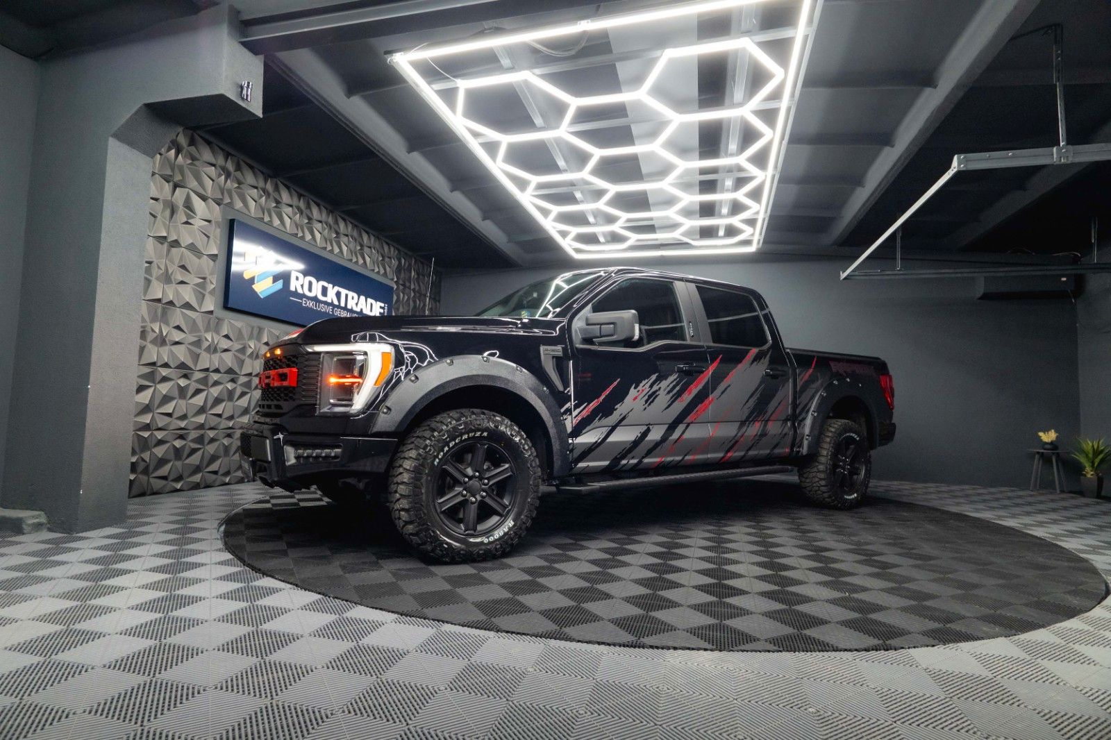 Fahrzeugabbildung Ford F150 3.5L V6 PowerBoost RAPTOR Twin-Turbo 4x4