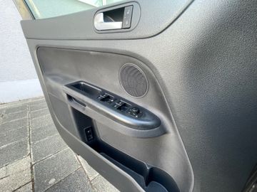 Volkswagen Golf - 11