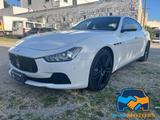 Maserati MASERATI Ghibli V6 Diesel - weiße Maserati Ghibli