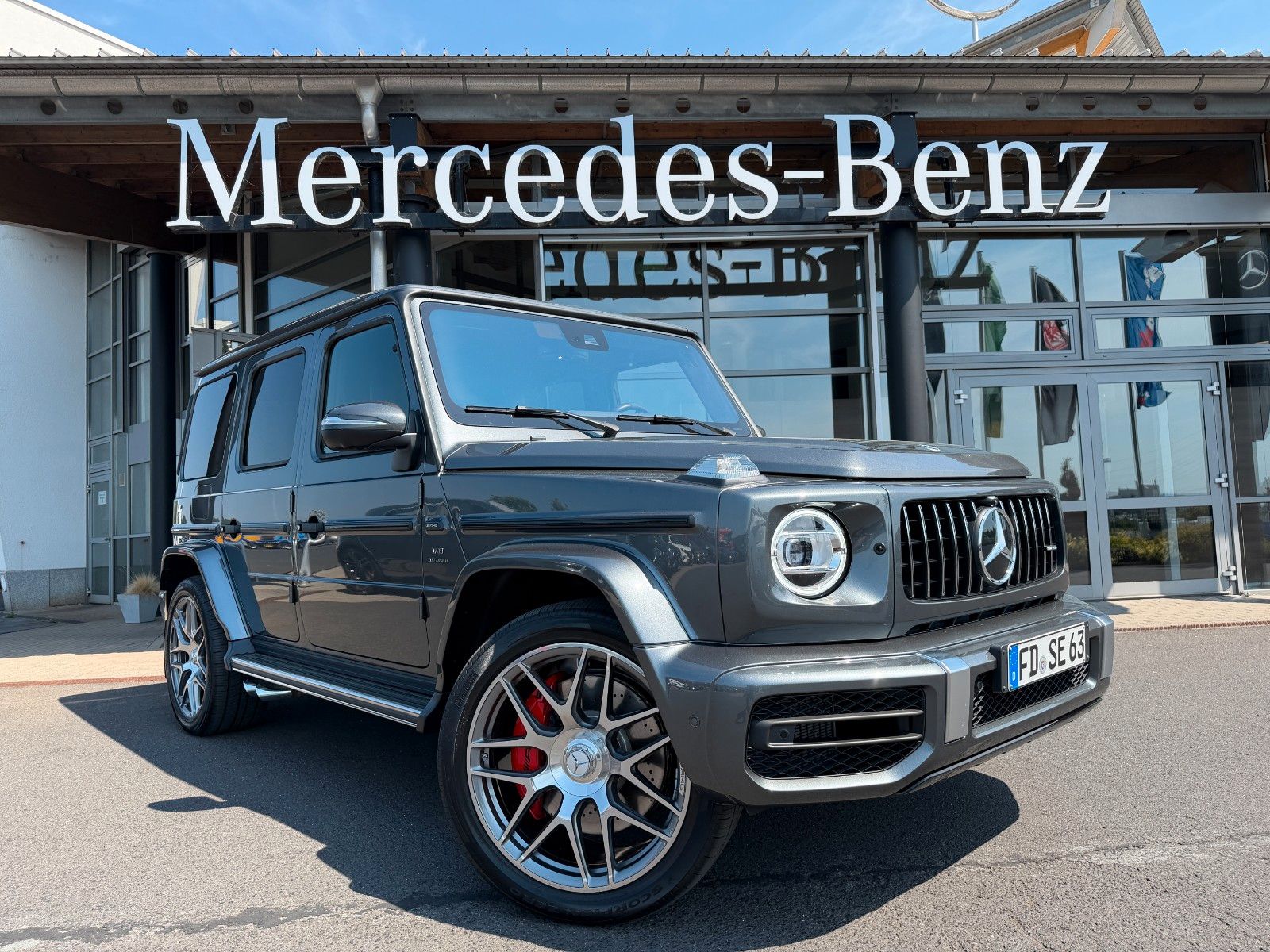 Fahrzeugabbildung Mercedes-Benz G 63 AMG Manufaktur+Drivers+TV+StdH+BURM3D+VOLL