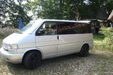 Volkswagen T4 Caravelle 2,8-l-Otto V6 Automatik Standard - Volkswagen T4 Caravelle aus 2001