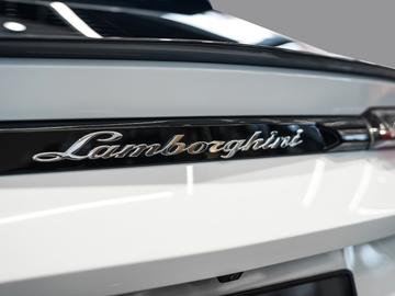 2018 Lamborghini URUS — миниатюра 19