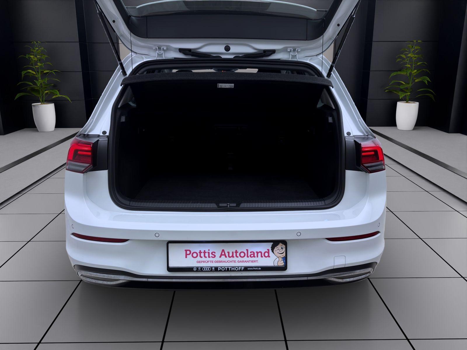 Volkswagen Golf 1.5 TSI ACTIVE STDHZG NAVI KAMERA HuD