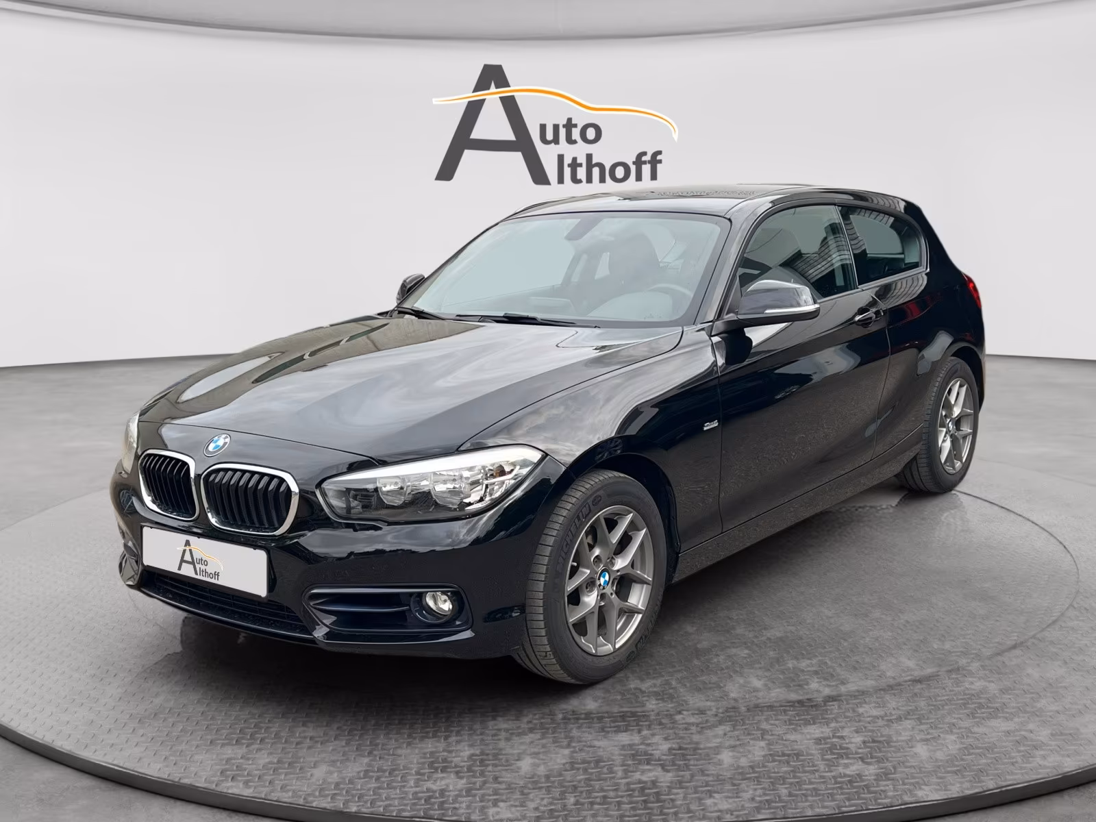 BMW 120i Sport Line AHK SHZ PARK TEMP KLIMA