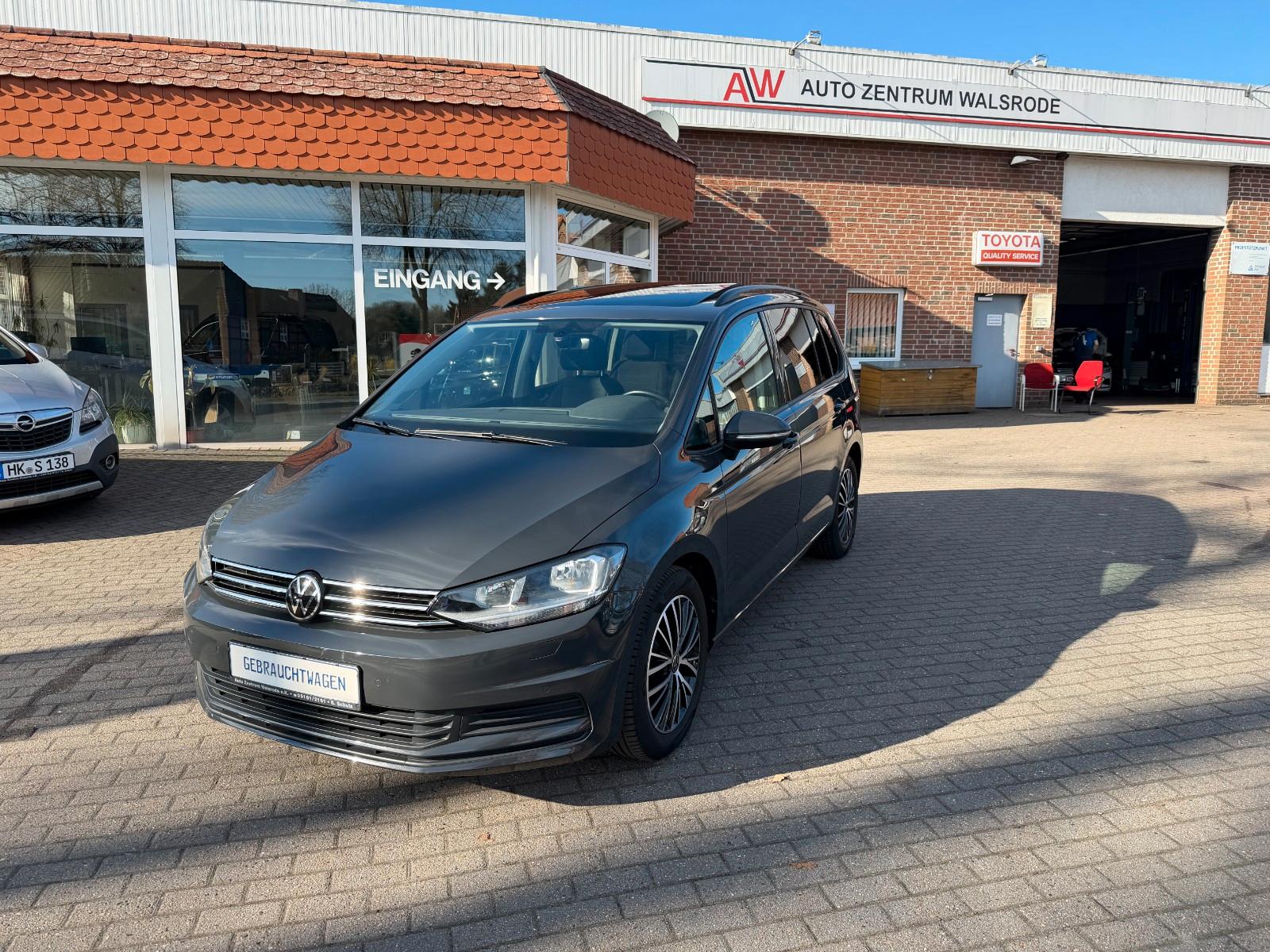 Volkswagen Touran Comfortline BMT PANO*ACC*NAVI*DYNAU
