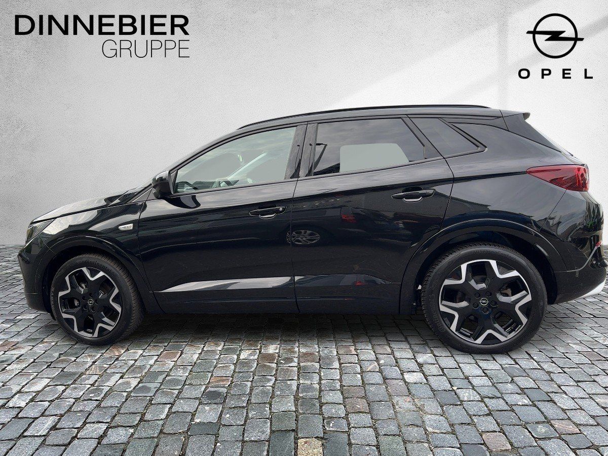 Opel Grandland Ultimate. 1.2 Direct Injection Turbo imagem 3