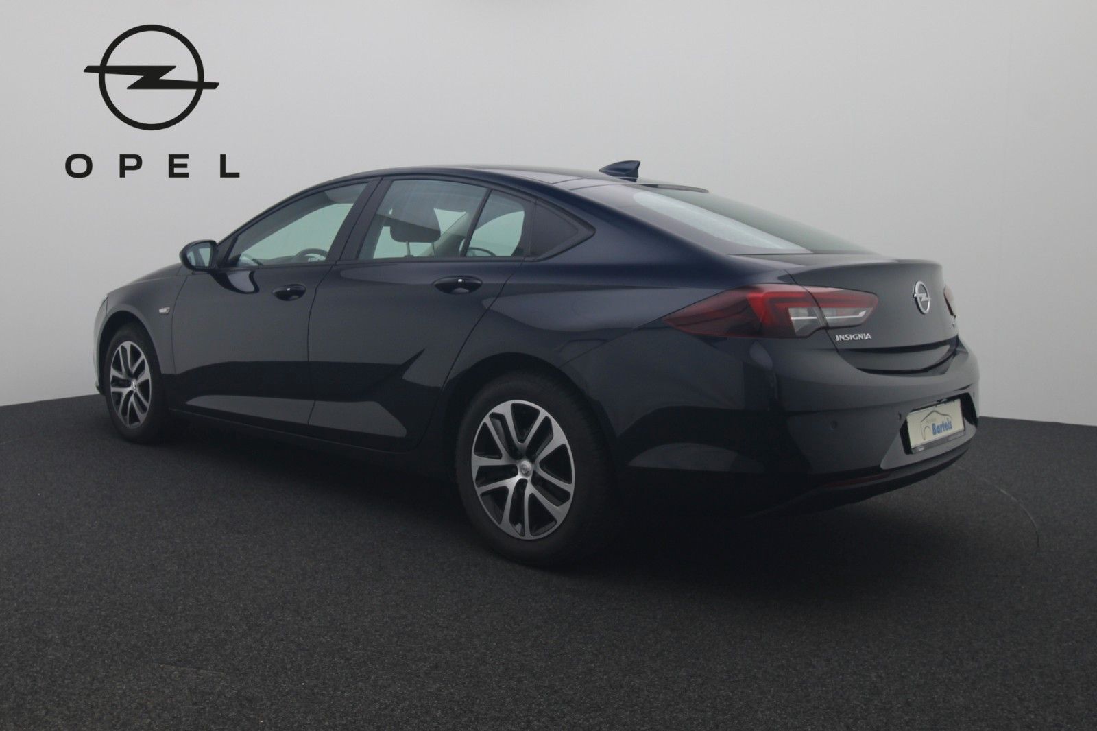 Fahrzeugabbildung Opel Insignia B 1.6 Grand Sport Edition sehr gepflegt