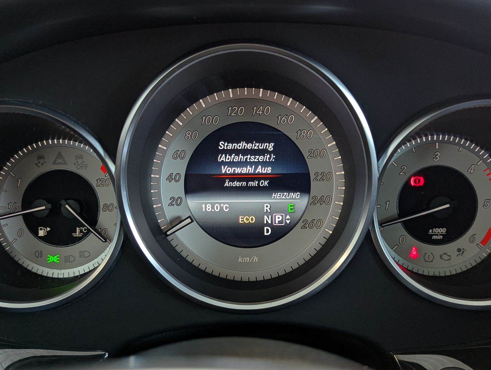 MERCEDES-BENZ CLS 350 d 4Matic AMG StHz. Multibeam Memory 360° - Image 27