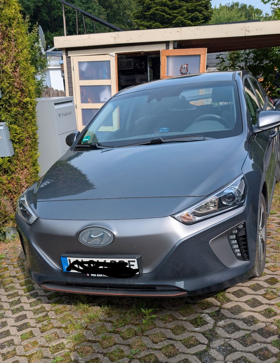 HYUNDAI IONIQ